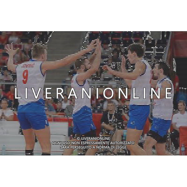10.09.2014 - Lodz , Atlas Arena , siatkowka , Mistrzostwa Swiata 2014 , grupa E Serbia (biale) - Wlochy (niebieskie) , FIVB Men\'s World Championship , pool A Serbia (white) - Italy (blue) N/Z Reprezentacja Serbii Fot. Mariusz Palczynski / MPAimages.com / NEWSPIX.PL --- Newspix.pl AG ALDO LIVERANI SAS ONLY ITALY *** Local Caption *** www.newspix.pl mail us: info@newspix.pl call us: 0048 022 23 22 222 --- Polish Picture Agency by Ringier Axel Springer Poland