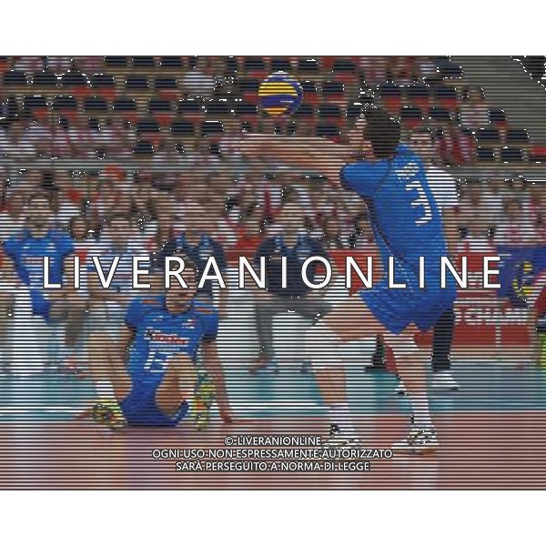 10.09.2014 - Lodz , Atlas Arena , siatkowka , Mistrzostwa Swiata 2014 , grupa E Serbia (biale) - Wlochy (niebieskie) , FIVB Men\'s World Championship , pool A Serbia (white) - Italy (blue) N/Z Dragan Travica , Simone Parodi Fot. Mariusz Palczynski / MPAimages.com / NEWSPIX.PL --- Newspix.pl AG ALDO LIVERANI SAS ONLY ITALY *** Local Caption *** www.newspix.pl mail us: info@newspix.pl call us: 0048 022 23 22 222 --- Polish Picture Agency by Ringier Axel Springer Poland