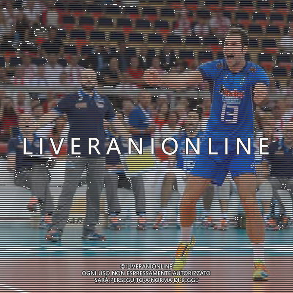 10.09.2014 - Lodz , Atlas Arena , siatkowka , Mistrzostwa Swiata 2014 , grupa E Serbia (biale) - Wlochy (niebieskie) , FIVB Men\'s World Championship , pool A Serbia (white) - Italy (blue) N/Z Simone Parodi Fot. Mariusz Palczynski / MPAimages.com / NEWSPIX.PL --- Newspix.pl AG ALDO LIVERANI SAS ONLY ITALY *** Local Caption *** www.newspix.pl mail us: info@newspix.pl call us: 0048 022 23 22 222 --- Polish Picture Agency by Ringier Axel Springer Poland
