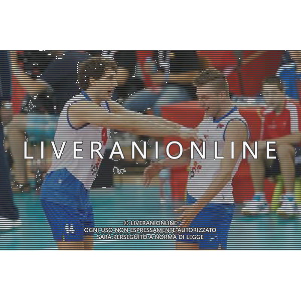 10.09.2014 LODZ , ATLAS ARENA , SIATKOWKA , SIATKA , MISTRZOSTWA SWIATA W SIATKOWCE MEZCZYZN 2014 , 2. FAZA TURNIEJU , GRUPA F ( VOLLEYBALL , FIVB MEN\'S VOLLEYBALL WORLD CHAMPIONSHIP 2014 , ROUND 2 , POLL F ) MECZ SERBIA - WLOCHY ( GAME SERBIA - ITALY ) NZ ALEKSANDAR ATANASIJEVIC , NIKOLA JOVOVIC RADOSC FOTO RADOSLAW JOZWIAK / CYFRASPORT/NEWSPIX.PL --- Newspix.pl AG ALDO LIVERANI SAS ONLY ITALY *** Local Caption *** www.newspix.pl mail us: info@newspix.pl call us: 0048 022 23 22 222 --- Polish Picture Agency by Ringier Axel Springer Poland