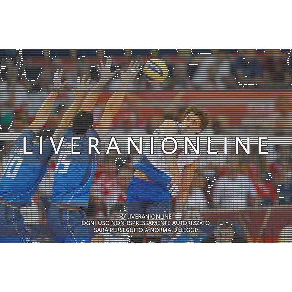 10.09.2014 LODZ , ATLAS ARENA , SIATKOWKA , SIATKA , MISTRZOSTWA SWIATA W SIATKOWCE MEZCZYZN 2014 , 2. FAZA TURNIEJU , GRUPA F ( VOLLEYBALL , FIVB MEN\'S VOLLEYBALL WORLD CHAMPIONSHIP 2014 , ROUND 2 , POLL F ) MECZ SERBIA - WLOCHY ( GAME SERBIA - ITALY ) NZ ALEKSANDAR ATANASIJEVIC FOTO RADOSLAW JOZWIAK / CYFRASPORT / NEWSPIX.PL --- Newspix.pl AG ALDO LIVERANI SAS ONLY ITALY *** Local Caption *** www.newspix.pl mail us: info@newspix.pl call us: 0048 022 23 22 222 --- Polish Picture Agency by Ringier Axel Springer Poland