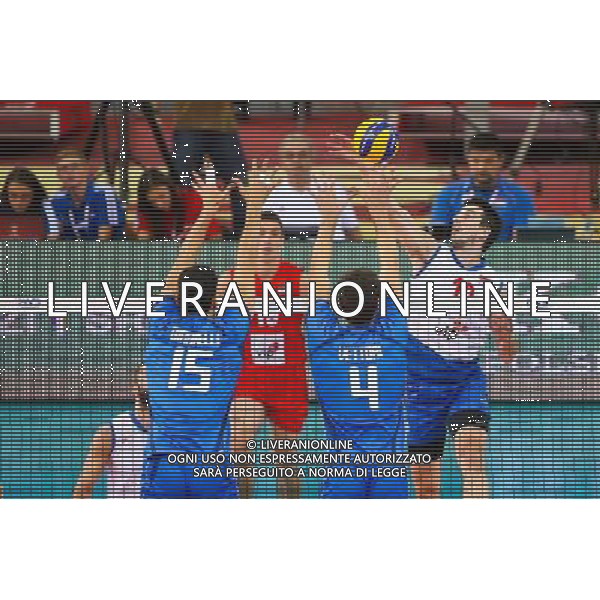 10.09.2014, Lodz , Siatkowka , Mistrzostwa Swiata 2014 , Serbia - Wlochy , FIVB Volleyball Men`s World Championship Poland 2014 , Serbia vs Italy , N Z Milos Nikic (SRB) , /w4/ ,Emanuele Birarelli (ITA) , FOT. Adam Jastrzebowski / newspix.pl --- Newspix.pl AG ALDO LIVERANI SAS ONLY ITALY *** Local Caption *** www.newspix.pl mail us: info@newspix.pl call us: 0048 022 23 22 222 --- Polish Picture Agency by Ringier Axel Springer Poland