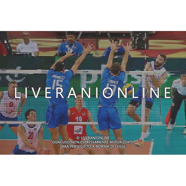 10.09.2014, Lodz , Siatkowka , Mistrzostwa Swiata 2014 , Serbia - Wlochy , FIVB Volleyball Men`s World Championship Poland 2014 , Serbia vs Italy , N Z Nikola Kovacevic (SRB) , Emanuele Birarelli (ITA) , Dragan Travica (ITA) , FOT. Adam Jastrzebowski / newspix.pl --- Newspix.pl AG ALDO LIVERANI SAS ONLY ITALY *** Local Caption *** www.newspix.pl mail us: info@newspix.pl call us: 0048 022 23 22 222 --- Polish Picture Agency by Ringier Axel Springer Poland