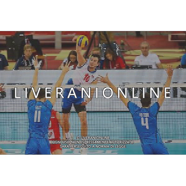 10.09.2014, Lodz , Siatkowka , Mistrzostwa Swiata 2014 , Serbia - Wlochy , FIVB Volleyball Men`s World Championship Poland 2014 , Serbia vs Italy , N Z Milos Nikic (SRB) , Simone Buti (ITA) , /w4/ , FOT. Adam Jastrzebowski / newspix.pl --- Newspix.pl AG ALDO LIVERANI SAS ONLY ITALY *** Local Caption *** www.newspix.pl mail us: info@newspix.pl call us: 0048 022 23 22 222 --- Polish Picture Agency by Ringier Axel Springer Poland