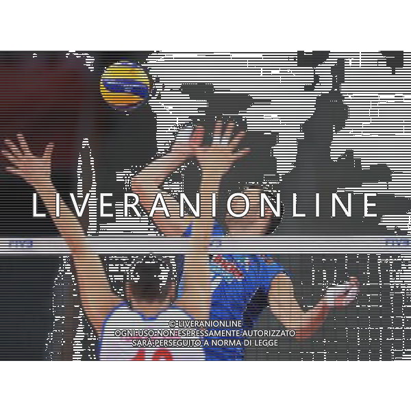 2014.09.10 LODZ FIVB VOLLEYBALL MEN\'S CHAMPIONSHIP POLAND 2014 SECOND ROUND POOL E SERBIA VS ITALY SIMONE BUTI 2014.09.10 LODZ SIATKOWKA MEZCZYZN MISTRZOSTWA SWIATA POLSKA 2014 RUNDA DRUGA GRUPA E SERBIA - WLOCHY N/Z SIMONE BUTI FOTO LUKASZ LASKOWSKI / PRESSFOCUS / NEWSPIX.PL --- Newspix.pl AG ALDO LIVERANI SAS ONLY ITALY *** Local Caption *** www.newspix.pl mail us: info@newspix.pl call us: 0048 022 23 22 222 --- Polish Picture Agency by Ringier Axel Springer Poland
