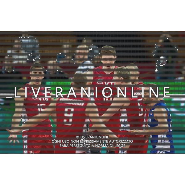 Polska Wroclaw 10 09 2014 Hala Stulecia ul. Wystawowa 1 Druga faza grupy F FIVB Mistrzostwa Swiata w pilce siatkowej mezczyzn Polska 2014 mecz pomiedzy Finlandia vs Rosja Na zdjeciu: Rosja radosc Fot: Sebastian Borowski / Newspix.pl Poland Wroclaw 10.09.2014 Century Hall st. Wystawowa 1 Second phase of group F FIVB World Championships in mens volleyball Poland 2014 game between Finland vs Russia On the picture: Russia gladness Photo: Sebastian Borowski / Newspix.pl --- Newspix.pl AG ALDO LIVERANI SAS ONLY ITALY *** Local Caption *** www.newspix.pl mail us: info@newspix.pl call us: 0048 022 23 22 222 --- Polish Picture Agency by Ringier Axel Springer Poland