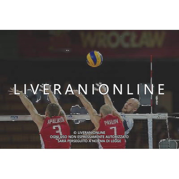 Polska Wroclaw 10 09 2014 Hala Stulecia ul. Wystawowa 1 Druga faza grupy F FIVB Mistrzostwa Swiata w pilce siatkowej mezczyzn Polska 2014 mecz pomiedzy Finlandia vs Rosja Na zdjeciu: Nikolay Apalikov russia #3 Nikolay Pavlov russia #7 Antti Siltala finland #5 Fot: Sebastian Borowski / Newspix.pl Poland Wroclaw 10.09.2014 Century Hall st. Wystawowa 1 Second phase of group F FIVB World Championships in mens volleyball Poland 2014 game between Finland vs Russia On the picture: Nikolay Apalikov russia #3 Nikolay Pavlov russia #7 Antti Siltala finland #5 Photo: Sebastian Borowski / Newspix.pl --- Newspix.pl AG ALDO LIVERANI SAS ONLY ITALY *** Local Caption *** www.newspix.pl mail us: info@newspix.pl call us: 0048 022 23 22 222 --- Polish Picture Agency by Ringier Axel Springer Poland