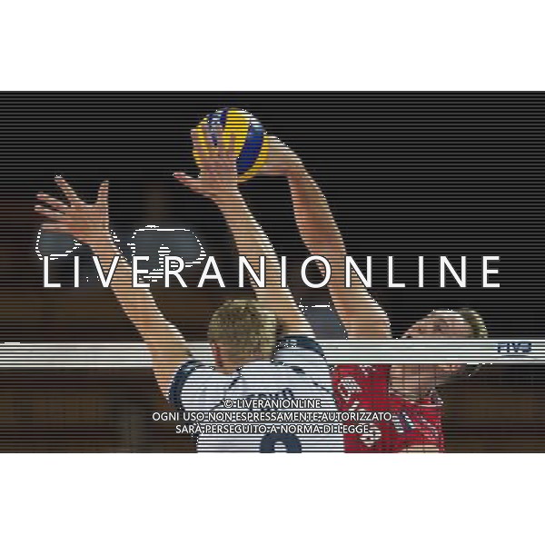 Polska Wroclaw 10 09 2014 Hala Stulecia ul. Wystawowa 1 Druga faza grupy F FIVB Mistrzostwa Swiata w pilce siatkowej mezczyzn Polska 2014 mecz pomiedzy Finlandia vs Rosja Na zdjeciu: Mikko Esko finland #3 Alexey Spiridonov russia #9 Fot: Sebastian Borowski / Newspix.pl Poland Wroclaw 10.09.2014 Century Hall st. Wystawowa 1 Second phase of group F FIVB World Championships in mens volleyball Poland 2014 game between Finland vs Russia On the picture: Mikko Esko finland #3 Alexey Spiridonov russia #9 Photo: Sebastian Borowski / Newspix.pl --- Newspix.pl AG ALDO LIVERANI SAS ONLY ITALY *** Local Caption *** www.newspix.pl mail us: info@newspix.pl call us: 0048 022 23 22 222 --- Polish Picture Agency by Ringier Axel Springer Poland