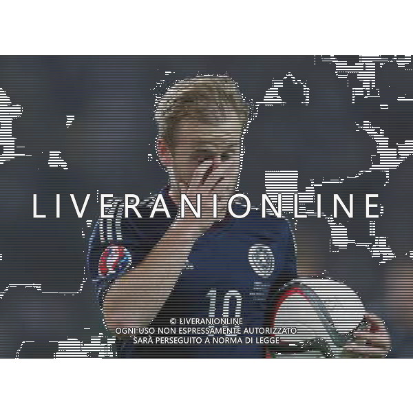 firo Fu§ball, Fussball, 07.09.2014 International, EM Qualifikation 2014, EM-Quali 2014 Saison 2014/2015, Nati, Deutsche Nationalmannschaft Deutschland, GER - Schottland, SCO 2:1 Barry Bannan, halbe figur, EnttŠuschung enttŠuscht Enttaeuschung enttaeuscht unzufrieden $worldrights Es gelten unsere AGB, einsehbar auf www.firosportphoto.de copyright by firo sportphoto: Coesfelder Str.207 48249 DŸlmen www.firosportphoto.de mail@firosportphoto.de (V o l k s b a n k B o c h u m - W i t t e n ) BLZ.: 430 601 29 Kt. Nr.: 341 117 100 Tel:Ê 02594 - 9916004 Fax:Ê02594 - 9916005 AG ALDO LIVERANI SAS ONLY ITALY