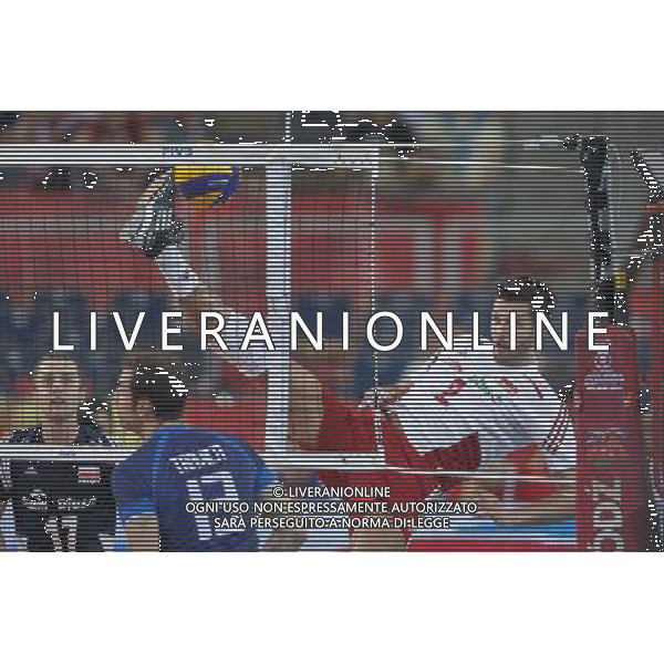 11.09.2014 LODZ , ATLAS ARENA , SIATKOWKA MEZCZYZN , MISTRZOSTWA SWIATA W SIATKOWCE MEZCZYZN 2014 , 2. FAZA TURNIEJU , GRUPA F (VOLLEYBALL , FIVB MEN\'S VOLLEYBALL WORLD CHAMPIONSHIP 2014 , ROUND 2 , POLL F ) MECZ POLSKA - WLOCHY ( GAME POLAND - ITALY) NZ MICHAL WINIARSKI , PAWEL ZATORSKI FOTO RADOSLAW JOZWIAK / CYFRASPORT / NEWSPIX.PL --- Newspix.pl AG ALDO LIVERANI SAS ONLY ITALY *** Local Caption *** www.newspix.pl mail us: info@newspix.pl call us: 0048 022 23 22 222 --- Polish Picture Agency by Ringier Axel Springer Poland