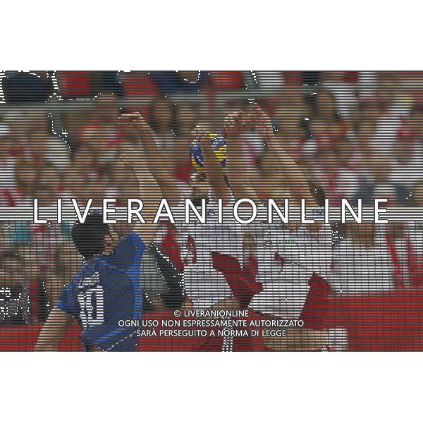 11.09.2014 LODZ , ATLAS ARENA , SIATKOWKA , SIATKA , MISTRZOSTWA SWIATA W SIATKOWCE MEZCZYZN 2014 , 2. FAZA TURNIEJU , GRUPA F ( VOLLEYBALL , FIVB MEN\'S VOLLEYBALL WORLD CHAMPIONSHIP 2014 , ROUND 2 , POLL F ) MECZ POLSKA - WLOCHY ( GAME POLAND - ITALY ) NZ (L) FILIPPO LANZA (C) MATEUSZ MIKA , (P) PIOTR NOWAKOWSKI BLOK FOTO JAKUB PIASECKI / CYFRASPORT / NEWSPIX.PL --- Newspix.pl AG ALDO LIVERANI SAS ONLY ITALY *** Local Caption *** www.newspix.pl mail us: info@newspix.pl call us: 0048 022 23 22 222 --- Polish Picture Agency by Ringier Axel Springer Poland