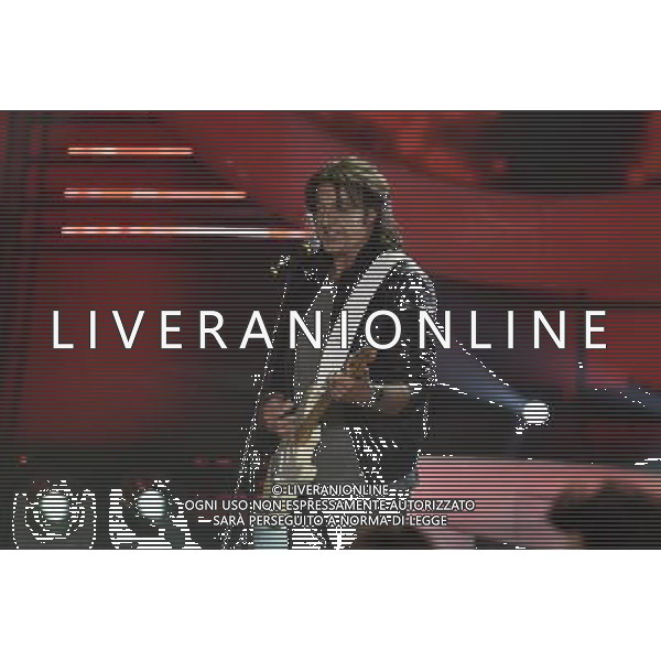 Roma - 12/09/2014 - Rai Studio Nomentano - Trasmissione TV \' Tale e Quale Show \' - nella foto: Luca Barbareschi imita Luciano Ligabue / Ph. Fabrizio Corradetti - Ag. Aldo Liverani sas