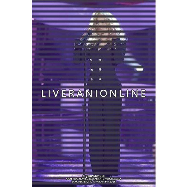 Roma - 12/09/2014 - Rai Studio Nomentano - Trasmissione TV \' Tale e Quale Show \' - nella foto: Roberta Giarrusso imita Ivana Spagna / Ph. Fabrizio Corradetti - Ag. Aldo Liverani sas