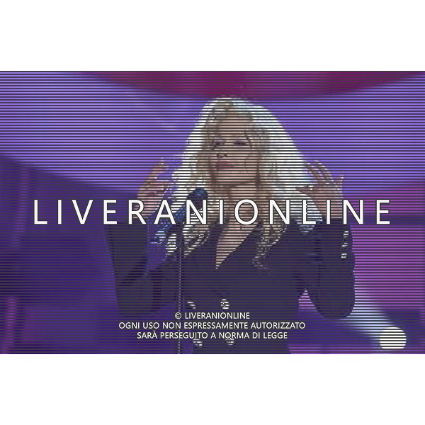 Roma - 12/09/2014 - Rai Studio Nomentano - Trasmissione TV \' Tale e Quale Show \' - nella foto: Roberta Giarrusso imita Ivana Spagna / Ph. Fabrizio Corradetti - Ag. Aldo Liverani sas