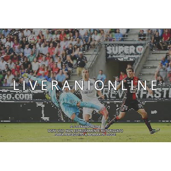 Benoit Costil / Zlatan IBRAHIMOVIC - 13.09.2014 - Rennes / Paris Saint Germain - 5eme journee de Ligue 1 Photo : Fred Porcu / Icon Sport AG ALDO LIVERANI SAS ONLY ITALY