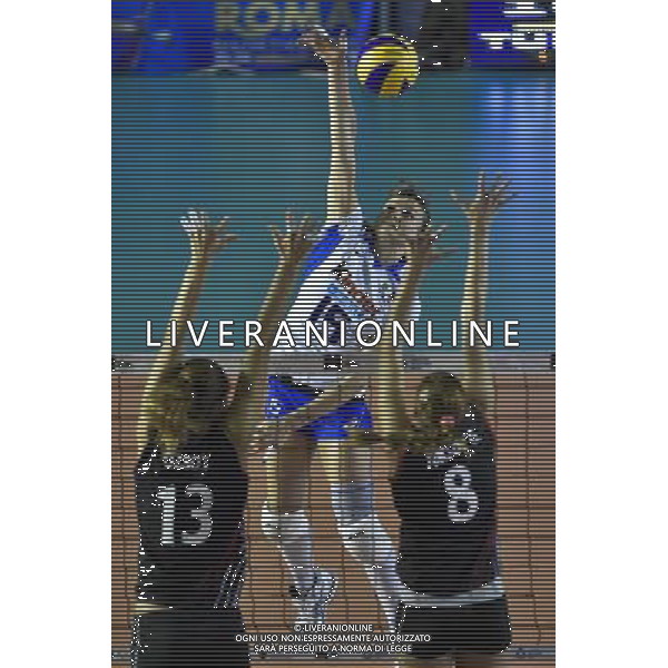 Roma - 13/09/2014 - PalaTiziano - Amichevole Volley femminile - Italia vs Turchia - nella foto: Antonella Del Core / Ph. Fabrizio Corradetti - Ag. Aldo Liverani Sas