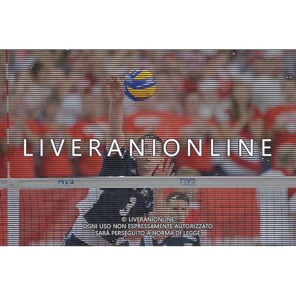 13.09.2014 - Lodz , Atlas Arena , siatkowka , Mistrzostwa Swiata 2014 , grupa E Polska (granatowe) - Iran (czerwone) , FIVB Men\'s World Championship , pool E Poland (navy) - Iran (red) N/Z Dawid Konarski Fot. Mariusz Palczynski / MPAimages.com / NEWSPIX.PL --- Newspix.pl AG ALDO LIVERANI SAS ONLY ITALY *** Local Caption *** www.newspix.pl mail us: info@newspix.pl call us: 0048 022 23 22 222 --- Polish Picture Agency by Ringier Axel Springer Poland