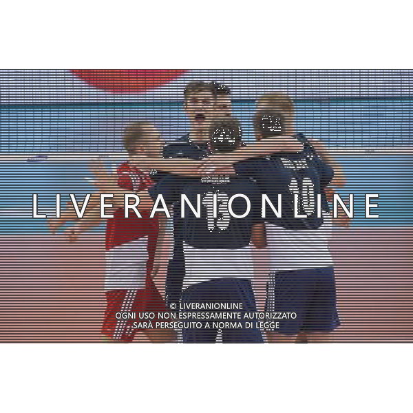 13.09.2014 - Lodz , Atlas Arena , siatkowka , Mistrzostwa Swiata 2014 , grupa E Polska (granatowe) - Iran (czerwone) , FIVB Men\'s World Championship , pool E Poland (navy) - Iran (red) N/Z Pawel Zatorski , Karol Klos , Michal Kubiak , Michal Winiarski , Mariusz Wlazly , Pawel Zagumny Fot. Mariusz Palczynski / MPAimages.com / NEWSPIX.PL --- Newspix.pl AG ALDO LIVERANI SAS ONLY ITALY *** Local Caption *** www.newspix.pl mail us: info@newspix.pl call us: 0048 022 23 22 222 --- Polish Picture Agency by Ringier Axel Springer Poland