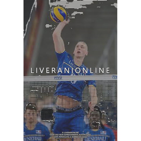 13.09.2014 - Lodz , Atlas Arena , siatkowka , Mistrzostwa Swiata 2014 , grupa E Serbia (biale) - Francja (granatowe) , FIVB Men\'s World Championship , pool E Serbia (white) - France (navy) N/Z Kevin Le Roux Fot. Mariusz Palczynski / MPAimages.com / NEWSPIX.PL --- Newspix.pl AG ALDO LIVERANI SAS ONLY ITALY *** Local Caption *** www.newspix.pl mail us: info@newspix.pl call us: 0048 022 23 22 222 --- Polish Picture Agency by Ringier Axel Springer Poland