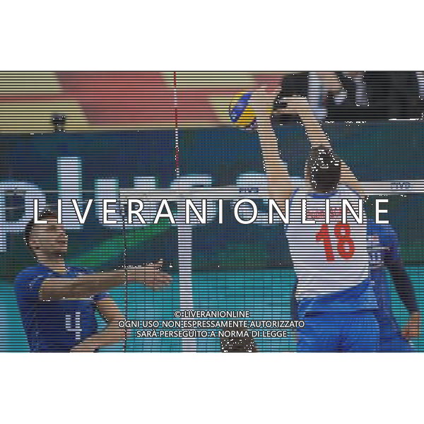 13.09.2014 - Lodz , Atlas Arena , siatkowka , Mistrzostwa Swiata 2014 , grupa E Serbia (biale) - Francja (granatowe) , FIVB Men\'s World Championship , pool E Serbia (white) - France (navy) N/Z Antonin Rouzeir , Marko Podrascanin Fot. Mariusz Palczynski / MPAimages.com / NEWSPIX.PL --- Newspix.pl AG ALDO LIVERANI SAS ONLY ITALY *** Local Caption *** www.newspix.pl mail us: info@newspix.pl call us: 0048 022 23 22 222 --- Polish Picture Agency by Ringier Axel Springer Poland