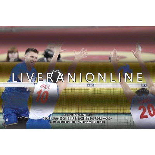 13.09.2014 - Lodz , Atlas Arena , siatkowka , Mistrzostwa Swiata 2014 , grupa E Serbia (biale) - Francja (granatowe) , FIVB Men\'s World Championship , pool E Serbia (white) - France (navy) N/Z Antonin Rouzier , Milos Nikic , Srecko Lisinac Fot. Mariusz Palczynski / MPAimages.com / NEWSPIX.PL --- Newspix.pl AG ALDO LIVERANI SAS ONLY ITALY *** Local Caption *** www.newspix.pl mail us: info@newspix.pl call us: 0048 022 23 22 222 --- Polish Picture Agency by Ringier Axel Springer Poland