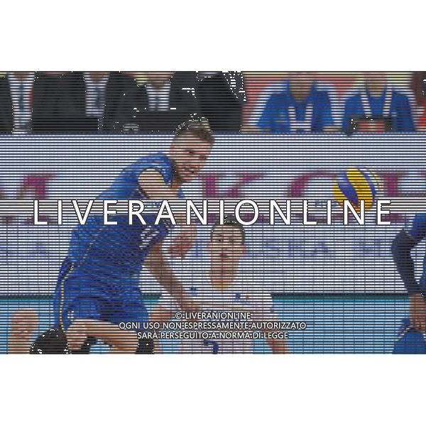 13.09.2014 - Lodz , Atlas Arena , siatkowka , Mistrzostwa Swiata 2014 , grupa E Serbia (biale) - Francja (granatowe) , FIVB Men\'s World Championship , pool E Serbia (white) - France (navy) N/Z Antonin Rouzier Fot. Mariusz Palczynski / MPAimages.com / NEWSPIX.PL --- Newspix.pl AG ALDO LIVERANI SAS ONLY ITALY *** Local Caption *** www.newspix.pl mail us: info@newspix.pl call us: 0048 022 23 22 222 --- Polish Picture Agency by Ringier Axel Springer Poland