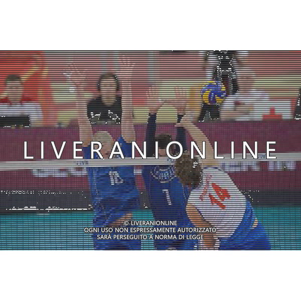 13.09.2014 - Lodz , Atlas Arena , siatkowka , Mistrzostwa Swiata 2014 , grupa E Serbia (biale) - Francja (granatowe) , FIVB Men\'s World Championship , pool E Serbia (white) - France (navy) N/Z Kevin Le Roux , Kevin Tillie , Aleksandar Atanasijevic Fot. Mariusz Palczynski / MPAimages.com / NEWSPIX.PL --- Newspix.pl AG ALDO LIVERANI SAS ONLY ITALY *** Local Caption *** www.newspix.pl mail us: info@newspix.pl call us: 0048 022 23 22 222 --- Polish Picture Agency by Ringier Axel Springer Poland
