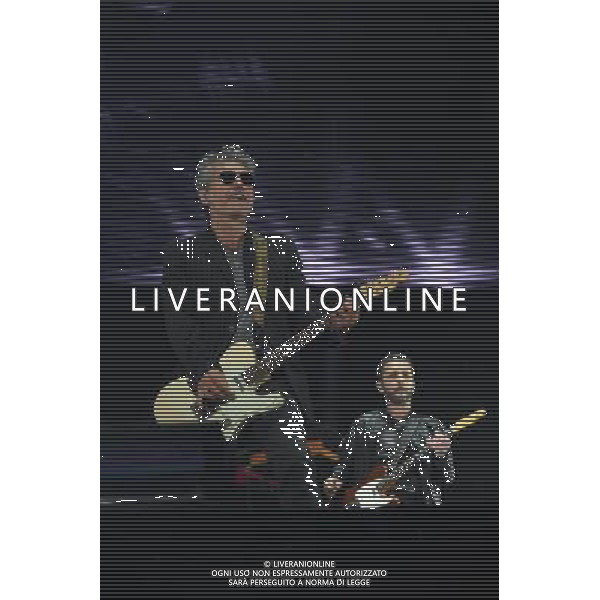 BOLOGNA 13-09-2014 CONCERTO DI LIGABUE FOTO GIANNI SCHICCHI-AG ALDO LIVERANI SAS