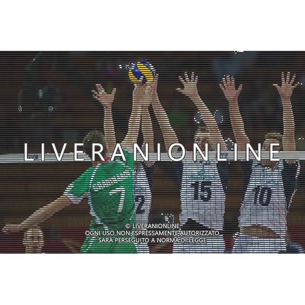 Polska Wroclaw 14 09 2014 Hala Stulecia ul. Wystawowa 1 Druga faza grupy F FIVB Mistrzostwa Swiata w pilce siatkowej mezczyzn Polska 2014 mecz pomiedzy Finlandia vs Bulgaria Na zdjeciu: Miroslav Gradinarov bulgaria #7 Olli Kunnari finland #12 Urpo Sivula finland #10 Fot: Sebastian Borowski / Newspix.pl Poland Wroclaw 14.09.2014 Century Hall st. Wystawowa 1 Second phase of group F FIVB World Championships in mens volleyball Poland 2014 game between Finland vs Bulgaria On the picture: Miroslav Gradinarov bulgaria #7 Matti Oivanen finland #15 Urpo Sivula finland #10 Photo: Sebastian Borowski / Newspix.pl --- Newspix.pl AG ALDO LIVERANI SAS ONLY ITALY *** Local Caption *** www.newspix.pl mail us: info@newspix.pl call us: 0048 022 23 22 222 --- Polish Picture Agency by Ringier Axel Springer Poland