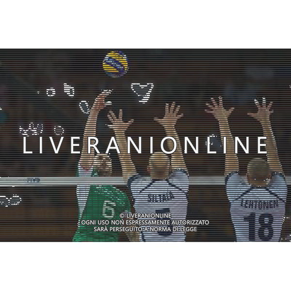 Polska Wroclaw 14 09 2014 Hala Stulecia ul. Wystawowa 1 Druga faza grupy F FIVB Mistrzostwa Swiata w pilce siatkowej mezczyzn Polska 2014 mecz pomiedzy Finlandia vs Bulgaria Na zdjeciu: Danail Milushev bulgaria #6 Antti Siltala finland #5 Jukka Lehtonen finland #18 Fot: Sebastian Borowski / Newspix.pl Poland Wroclaw 14.09.2014 Century Hall st. Wystawowa 1 Second phase of group F FIVB World Championships in mens volleyball Poland 2014 game between Finland vs Bulgaria On the picture: Danail Milushev bulgaria #6 Antti Siltala finland #5 Jukka Lehtonen finland #18 Photo: Sebastian Borowski / Newspix.pl --- Newspix.pl AG ALDO LIVERANI SAS ONLY ITALY *** Local Caption *** www.newspix.pl mail us: info@newspix.pl call us: 0048 022 23 22 222 --- Polish Picture Agency by Ringier Axel Springer Poland