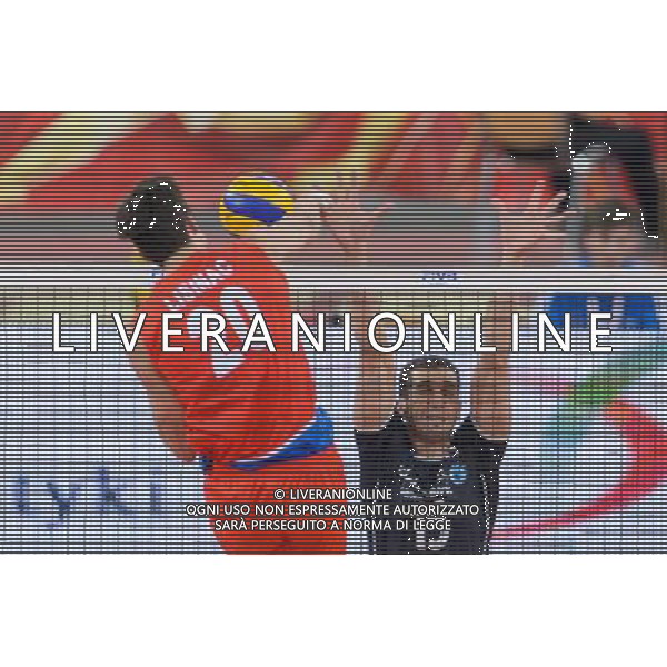 14.09.2014 - Lodz , Atlas Arena , siatkowka , Mistrzostwa Swiata 2014 , grupa E Serbia (czerwone) - Iran (czarne) , FIVB Men\'s World Championship , pool E Serbia (red) - Iran (black) N/Z Srecko Lisinac , Armin Tashakori Fot. Mariusz Palczynski / MPAimages.com / NEWSPIX.PL --- Newspix.pl AG ALDO LIVERANI SAS ONLY ITALY *** Local Caption *** www.newspix.pl mail us: info@newspix.pl call us: 0048 022 23 22 222 --- Polish Picture Agency by Ringier Axel Springer Poland