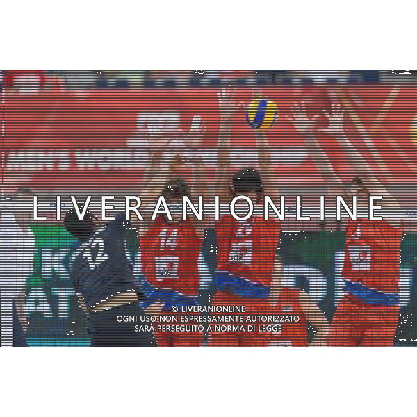 14.09.2014 - Lodz , Atlas Arena , siatkowka , Mistrzostwa Swiata 2014 , grupa E Serbia (czerwone) - Iran (czarne) , FIVB Men\'s World Championship , pool E Serbia (red) - Iran (black) N/Z Mojtaba Mirzajanpour , Aleksandar Atanasijevic , Srecko Lisinac , Marko Ivovic Fot. Mariusz Palczynski / MPAimages.com / NEWSPIX.PL --- Newspix.pl AG ALDO LIVERANI SAS ONLY ITALY *** Local Caption *** www.newspix.pl mail us: info@newspix.pl call us: 0048 022 23 22 222 --- Polish Picture Agency by Ringier Axel Springer Poland