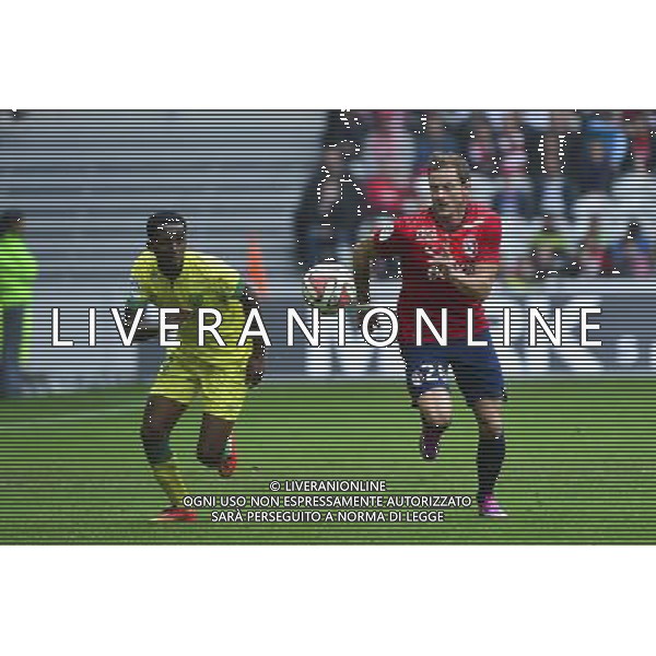 Chaker ALHADHUR / Nolan ROUX - 14.09.2014 - Lille / Nantes - 5eme journee Ligue 1 Photo : Dave Winter / Icon Sport /Agenzia Aldo Liverani sas - ITALY ONLY - EDITORIAL USE ONLY