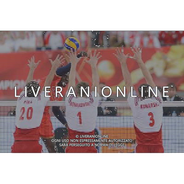14.09.2014 - Lodz , Atlas Arena , siatkowka , Mistrzostwa Swiata 2014 , grupa E Polska (biale) - Francja (czerwone) , FIVB Men\'s World Championship , pool E Poland (white) - France (red) N/Z Mateusz Mika , Mory Sidibe , Piotr Nowakowski , Dawid Konarski Fot. Mariusz Palczynski / MPAimages.com / NEWSPIX.PL --- Newspix.pl /Agenzia Aldo Liverani sas - ITALY ONLY - Polonia - Francia Campionati Mondiali Volley maschile FIVB pallavolo Polonia 2014 *** Local Caption *** www.newspix.pl mail us: info@newspix.pl call us: 0048 022 23 22 222 --- Polish Picture Agency by Ringier Axel Springer Poland
