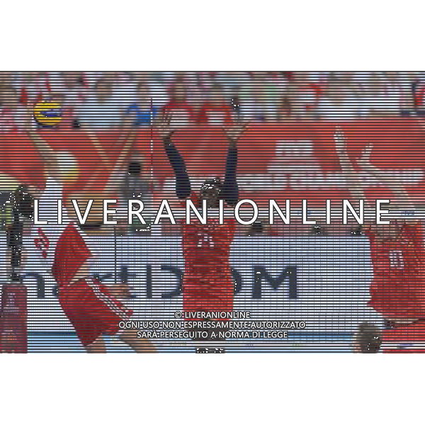 14.09.2014 - Lodz , Atlas Arena , siatkowka , Mistrzostwa Swiata 2014 , grupa E Polska (biale) - Francja (czerwone) , FIVB Men\'s World Championship , pool E Poland (white) - France (red) N/Z Mateusz Mika , Mory Sidibe , Kevin Le Roux Fot. Mariusz Palczynski / MPAimages.com / NEWSPIX.PL --- Newspix.pl /Agenzia Aldo Liverani sas - ITALY ONLY - Polonia - Francia Campionati Mondiali Volley maschile FIVB pallavolo Polonia 2014 *** Local Caption *** www.newspix.pl mail us: info@newspix.pl call us: 0048 022 23 22 222 --- Polish Picture Agency by Ringier Axel Springer Poland