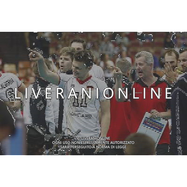 14.09.2014 - Katowice , Mistrzostwa Swiata . POLAND, FIVB Volleyball Men\'s World Championship 2014 . Niemcy (bialo-czarne - Kanada (czerwone) n/z. radosc siatkarzy Niemiec po 2 secie - z okazji awansu do czolowej 6 mistrzostw - Lukas Kampa (L), Vital Heynen trener Niemiec (P). Fot. Tomasz Wantula / EDYTOR.net / NEWSPIX.PL --- Newspix.pl /Agenzia Aldo Liverani sas - ITALY ONLY - Germania - Canada Campionati Mondiali Volley maschile FIVB pallavolo Polonia 2014 *** Local Caption *** www.newspix.pl mail us: info@newspix.pl call us: 0048 022 23 22 222 --- Polish Picture Agency by Ringier Axel Springer Poland