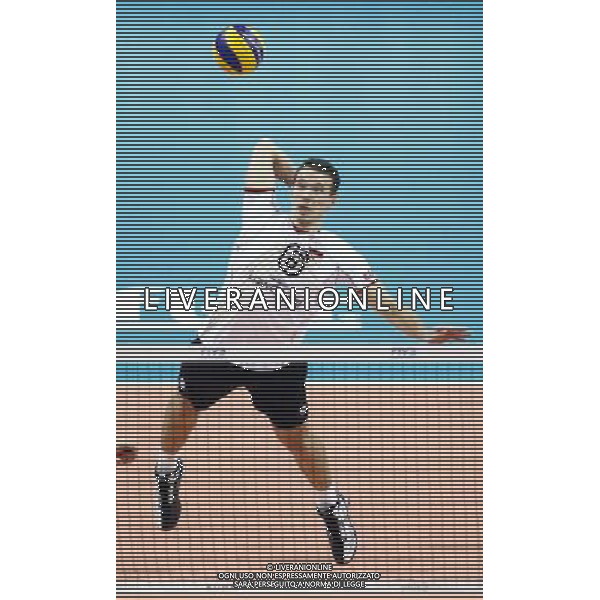 14.09.2014 - Katowice , Mistrzostwa Swiata . POLAND, FIVB Volleyball Men\'s World Championship 2014 . Niemcy (bialo-czarne - Kanada (czerwone) n/z. Denys Kaliberda . Fot. Tomasz Wantula / EDYTOR.net / NEWSPIX.PL --- Newspix.pl /Agenzia Aldo Liverani sas - ITALY ONLY - Germania - Canada Campionati Mondiali Volley maschile FIVB pallavolo Polonia 2014 *** Local Caption *** www.newspix.pl mail us: info@newspix.pl call us: 0048 022 23 22 222 --- Polish Picture Agency by Ringier Axel Springer Poland
