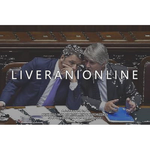 Camera, Matteo Renzi spiega il programma dei \'mille giorni\' del suo governo a Montecitorio Roma 16 settembre 2014 nella foto con Giuliano Poletti ©Corradetti/Agenzia Aldo Liverani sas