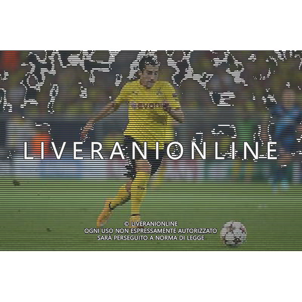 Fu§ball, firo : 16.09.2014 Uefa Champions League, Saison 2014/2015, Gruppenphase BVB, Borussia Dortmund, Arsenal London, 2:0 Einzelaktion, Henrikh MKHITARYAN, BVB Borussia Dortmund, ganze Figur, $worldrightsEs gelten unsere AGB, einsehbar auf www.firosportphoto.de, copyright by firo sportphoto: Coesfelder Str. 207 D-48249 DŸlmen www.firosportphoto.de mail@firosportphoto.de (V o l k s b a n k B o c h u m - W i t t e n ) BLZ.: 430 601 29 Kt. Nr.: 341 117 100 Tel:Ê +49-2594-9916004 Fax:Ê+49-2594-9916005 AG ALDO LIVERANI SAS ONLY ITALY