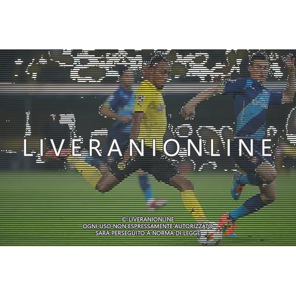 Fu§ball, firo : 16.09.2014 Uefa Champions League, Saison 2014/2015, Gruppenphase BVB, Borussia Dortmund, Arsenal London, 2:0 Einzelaktion, Zweikampf, Pierre-Emerick AUBAMEYANG, BVB Borussia Dortmund, Laurent Koscielny, Arsenal London, ganze Figur, $worldrightsEs gelten unsere AGB, einsehbar auf www.firosportphoto.de, copyright by firo sportphoto: Coesfelder Str. 207 D-48249 DŸlmen www.firosportphoto.de mail@firosportphoto.de (V o l k s b a n k B o c h u m - W i t t e n ) BLZ.: 430 601 29 Kt. Nr.: 341 117 100 Tel:Ê +49-2594-9916004 Fax:Ê+49-2594-9916005 AG ALDO LIVERANI SAS ONLY ITALY
