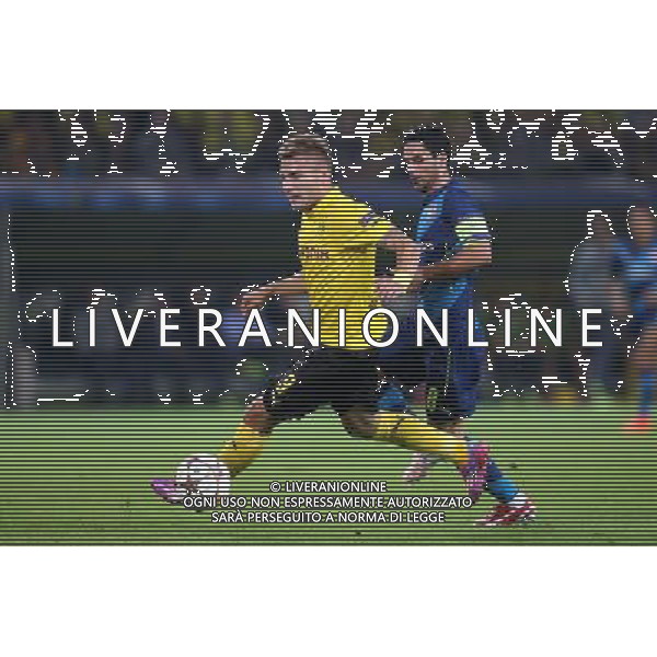 Fu§ball, firo : 16.09.2014 Uefa Champions League, Saison 2014/2015, Gruppenphase BVB, Borussia Dortmund, Arsenal London, 2:0 Einzelaktion, Zweikampf, Ciro IMMOBILE, BVB Borussia Dortmund, Mikel Arteta, Arsenal London, ganze Figur, $worldrightsEs gelten unsere AGB, einsehbar auf www.firosportphoto.de, copyright by firo sportphoto: Coesfelder Str. 207 D-48249 DŸlmen www.firosportphoto.de mail@firosportphoto.de (V o l k s b a n k B o c h u m - W i t t e n ) BLZ.: 430 601 29 Kt. Nr.: 341 117 100 Tel:Ê +49-2594-9916004 Fax:Ê+49-2594-9916005 AG ALDO LIVERANI SAS ONLY ITALY