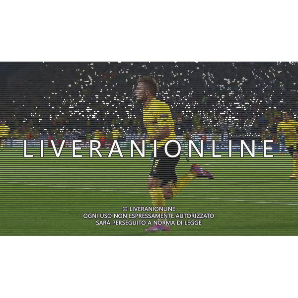 firo Fu§ball,Fussball, 16.09.2014 Champions League, CHL, Gruppenphase 2014/2015 BVB Borussia Dortmund - FC Arsenal London BVB, Jubel, Torjubel nach dem Tor zum 1-0, durch Ciro Immobile $worldrightsEs gelten unsere AGB, einsehbar auf www.firosportphoto.de copyright by firo sportphoto: Coesfelder Str. 207 D- 48249 DŸlmen www.firosportphoto.de mail@firosportphoto.de (V o l k s b a n k B o c h u m - W i t t e n ) BLZ.: 430 601 29 Kt. Nr.: 341 117 100 Tel: +49-2594 - 9916004 Fax: +49-2594 - 9916005 AG ALDO LIVERANI SAS ONLY ITALY
