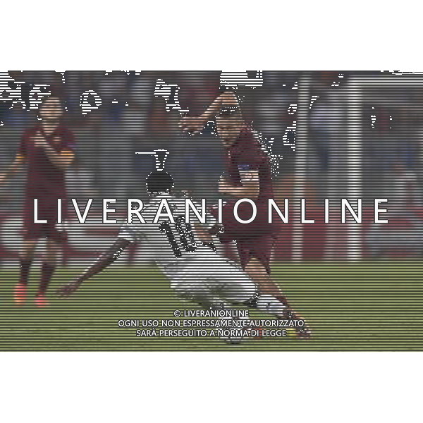 Roma - 17/09/2014 - Stadio Olimpico - Uefa Champions League 2014/2015 - AS Roma vs CSKA Mosca - nella foto: totti e musa / Ph Fabrizio Corradetti - Ag. Aldo Liverani sas