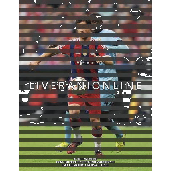 firo Fu§ball,Fussball, 17.09.2014 Uefa Champions League, Saison 2014/2015 Gruppenphase, 1. Spieltag, Hinspiel, FC Bayern MŸnchen, Muenchen, FCB, - Manchester City FC, 1 : 0, Einzelaktion,Zweikampf, Xabi Alonso, Bayern, gegen, Yaya Toure, Manchester City, $worldrightsEs gelten unsere AGB, einsehbar auf www.firosportphoto.de copyright by firo sportphoto: Coesfelder Str.207 48249 DŸlmen www.firosportphoto.de mail@firosportphoto.de (V o l k s b a n k B o c h u m - W i t t e n ) BLZ.: 430 601 29 Kt. Nr.: 341 117 100 Tel:Ê 02594 - 9916004 Fax:Ê02594 - 9916005 AG ALDO LIVERANI SAS ONLY ITALY