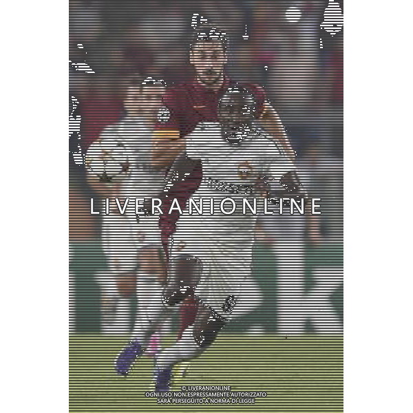 Roma - 17/09/2014 - Stadio Olimpico - Uefa Champions League 2014/2015 - AS Roma vs CSKA Mosca - nella foto: Seydou Doumbia e Davide Astori / Ph Fabrizio Corradetti - Ag. Aldo Liverani sas