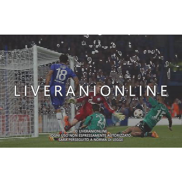 Chelsea\'s Loic Remy in action during todays match Photographer Kieran Galvin/CameraSport Football - UEFA Champions League Group G - Chelsea v Schalke - Wednesday 17th September 2014 - Stamford Bridge - London © CameraSport - 43 Linden Ave. Countesthorpe. Leicester. England. LE8 5PG - Tel: +44 (0) 116 277 4147 - admin@camerasport.com - www.camerasport.com /Agenzia Aldo Liverani sas - ITALY ONLY - EDITORIAL USE ONLY