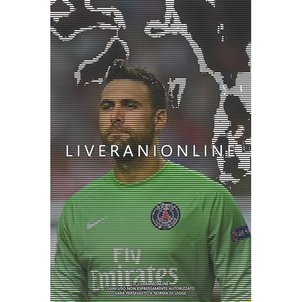Salvatore SIRIGU - 17.09.2014 - Ajax Amsterdam / Paris Saint Germain - Champions League Photo : Dave Winter / Icon Sport /Agenzia Aldo Liverani sas - ITALY ONLY - EDITORIAL USE ONLY