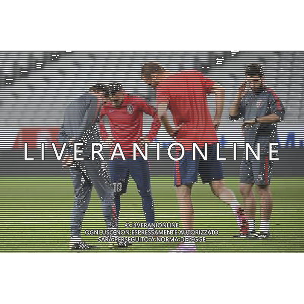 Recuperation Marvin MARTIN - 18.09.2014 - Europa League - Lille / Krasnodar Photo : Fred Porcu / Icon Sport /Agenzia Aldo Liverani sas - ITALY ONLY - EDITORIAL USE ONLY