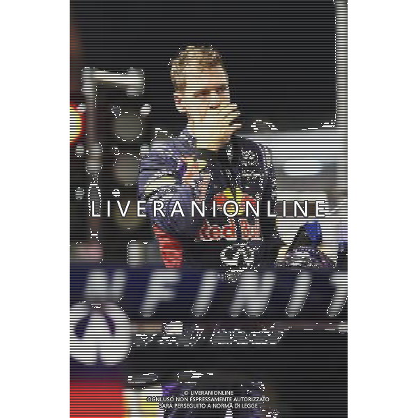 Sebastian Vettel (GER) Red Bull Racing RB10 stops at the end of FP1. 19.09.2014. Formula 1 World Championship, Rd 14, Singapore Grand Prix, Singapore, Singapore, Practice Day. - www.xpbimages.com, EMail: requests@xpbimages.com - copy of publication required for printed pictures. Every used picture is fee-liable. © Copyright: Batchelor / XPB Images /Agenzia Aldo Liverani sas - ITALY ONLY - EDITORIAL USE ONLY - PROVE LIBERE