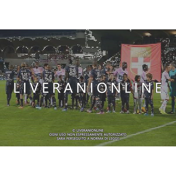 Illustration entree des joueurs - Supporters Evian Thonon - Banderole Joyeux Anniversaire Pascal Dupraz - 19.09.2014 - Bordeaux / Evian Thonon - 6e journee Ligue 1 Photo : Thierry Bernard / Icon Sport /Agenzia Aldo Liverani sas - ITALY ONLY - EDITORIAL USE ONLY - RUGBY